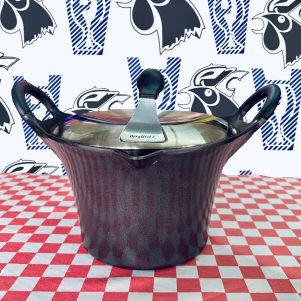 Olla de Hierro con Acero Aura
